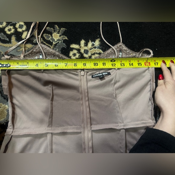 Gianni Bini Rose Gold Sequin Mermaid Gown – Formal / Wedding Guest NYE Party 6/8 - Picture 7 of 12